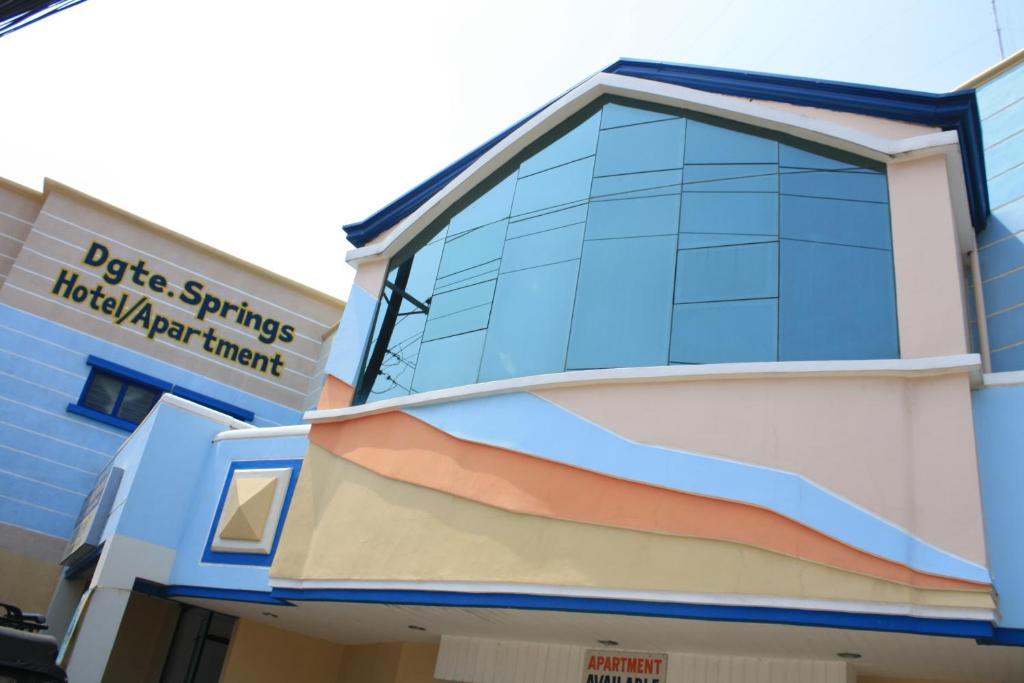Dumaguete Springs Apartment Dumaguete City Eksteriør bilde