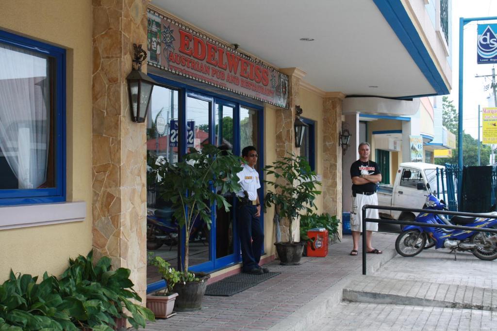 Dumaguete Springs Apartment Dumaguete City Eksteriør bilde
