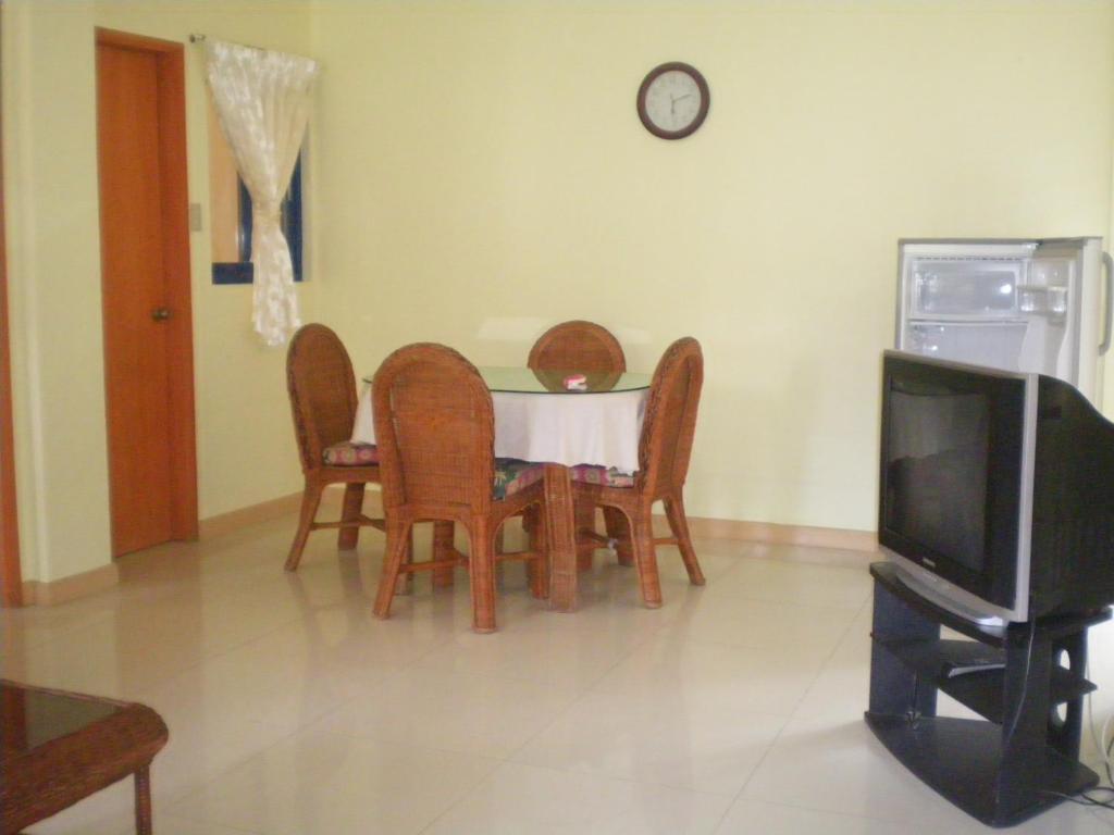 Dumaguete Springs Apartment Dumaguete City Rom bilde