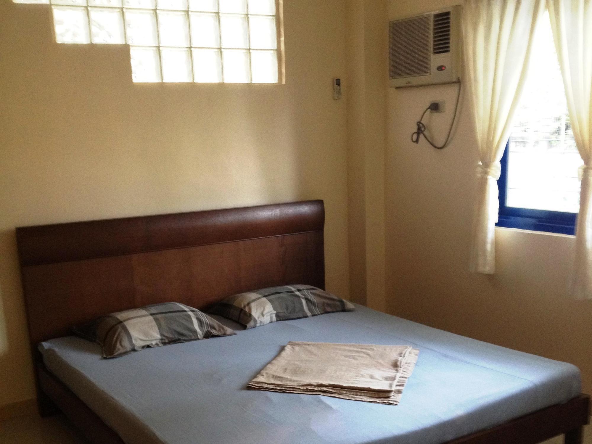Dumaguete Springs Apartment Dumaguete City Eksteriør bilde