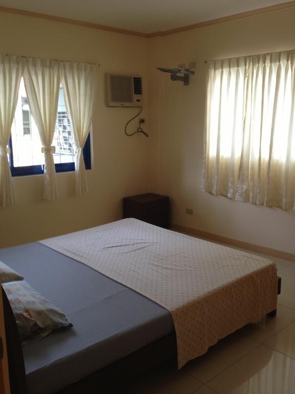 Dumaguete Springs Apartment Dumaguete City Eksteriør bilde