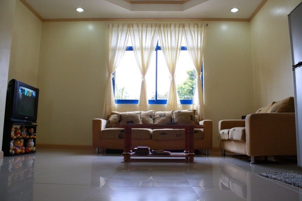 Dumaguete Springs Apartment Dumaguete City Eksteriør bilde